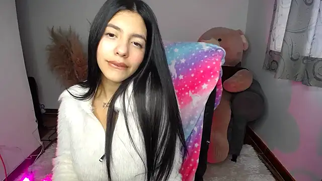 Snapshot of Alin_Aly chatting on October 2025 05:46:02 PM Alin Aly online show from October 2025 05:46:02 PM