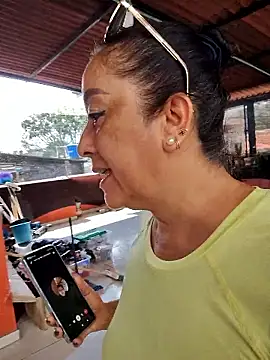 amaranta c online show from November 2025 03:49:01 PM