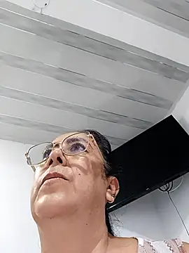 amaranta c online show from October 2025 11:55:01 AM