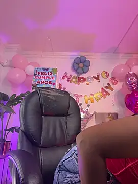 Snapshot of JANYLOVE__ chatting on June 2026 10:58:01 AM JANYLOVE online show from June 2026 10:58:01 AM