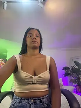 Snapshot of JANYLOVE__ chatting on May 2026 10:53:02 AM JANYLOVE online show from May 2026 10:53:02 AM
