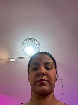 Snapshot of JANYLOVE__ chatting on June 2026 11:04:02 AM JANYLOVE online show from June 2026 11:04:02 AM