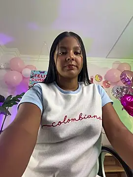 Snapshot of JANYLOVE__ chatting on June 2026 11:04:02 AM JANYLOVE online show from June 2026 11:04:02 AM
