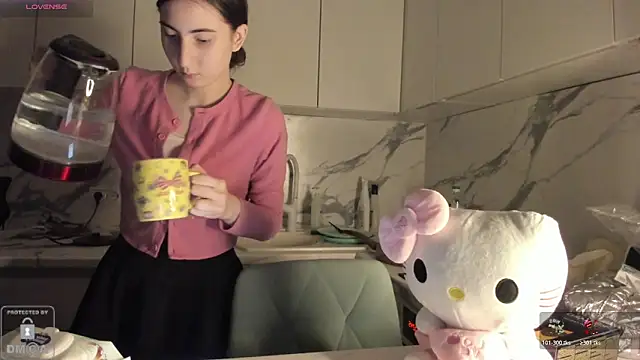 Ayesha Thebestt online show from February 2026 07:36:01 PM