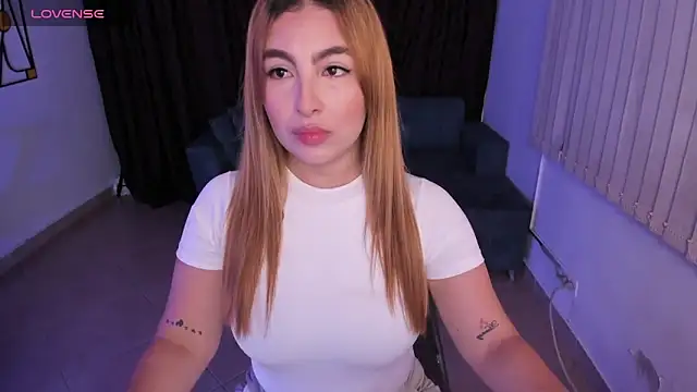 SusyAmis online show from December 2025 04:03:01 AM