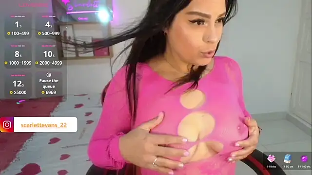 Scarlett Evanz online show from June 2026 11:35:01 PM