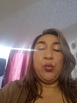 kitty 84 online show from October 2025 06:19:02 PM