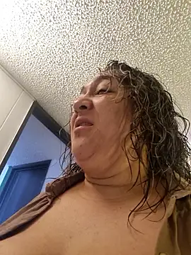 kitty 84 online show from April 2026 01:01:02 PM