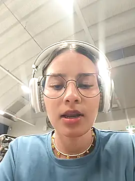  vaness online show from January 2025 05:40:02 AM