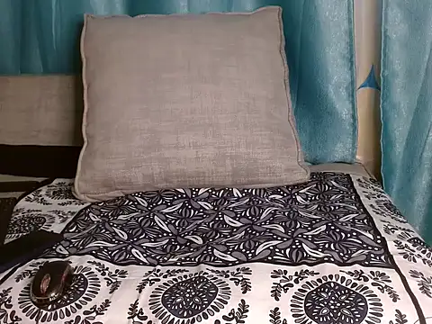 lavishh linds online show from November 2025 11:22:02 AM