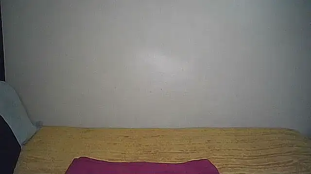 Snapshot of SuvieyX chatting on May 2026 05:18:02 AM SuvieyX online show from May 2026 05:18:02 AM