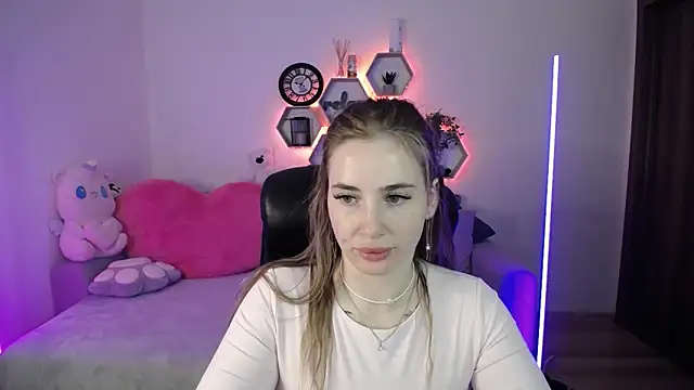 SabrinViolet online show from April 2026 08:06:01 AM