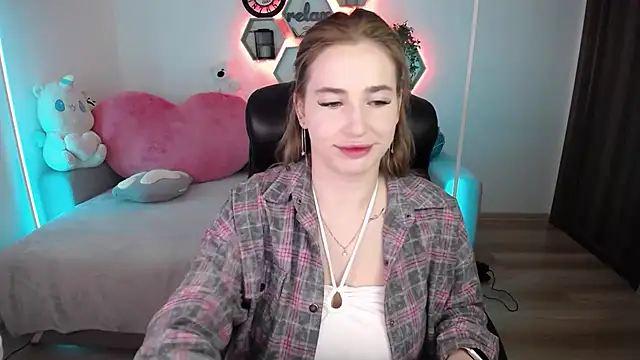 SabrinViolet online show from April 2026 08:11:01 AM