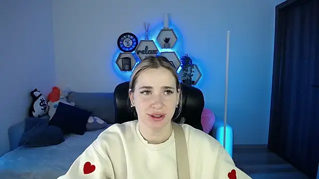 SabrinViolet online show from November 2025 09:13:01 AM