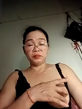 Snapshot of Sexy-asslove90 chatting on September 2025 01:05:02 PM Sexy-asslove90 online show from September 2025 01:05:02 PM