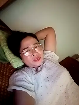 Snapshot of Sexy-asslove90 chatting on October 2025 08:37:02 AM Sexy-asslove90 online show from October 2025 08:37:02 AM