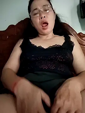 Snapshot of Sexy-asslove90 chatting on October 2025 01:29:02 AM Sexy-asslove90 online show from October 2025 01:29:02 AM