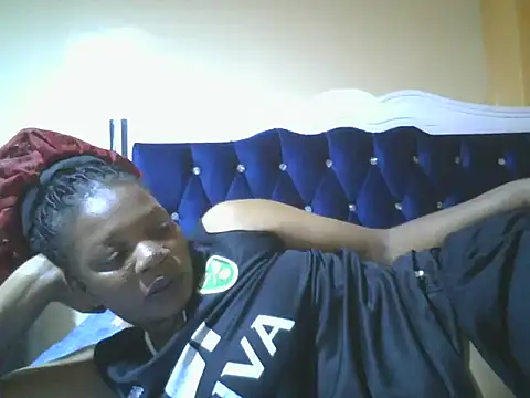 clakemmy250 online show from December 2024 09:11:01 PM