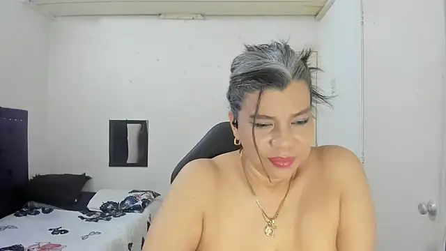 vikyadams online show from December 2025 11:59:02 AM