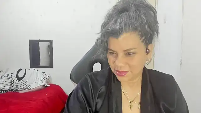 Snapshot of vikyadams chatting on September 2025 01:11:02 AM vikyadams online show from September 2025 01:11:02 AM