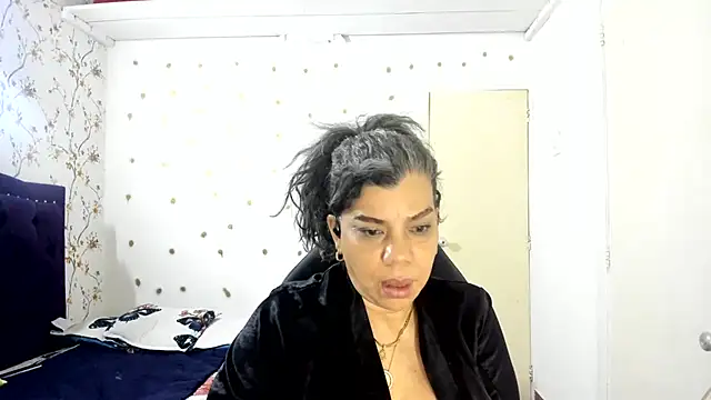 vikyadams online show from June 2026 05:45:02 AM