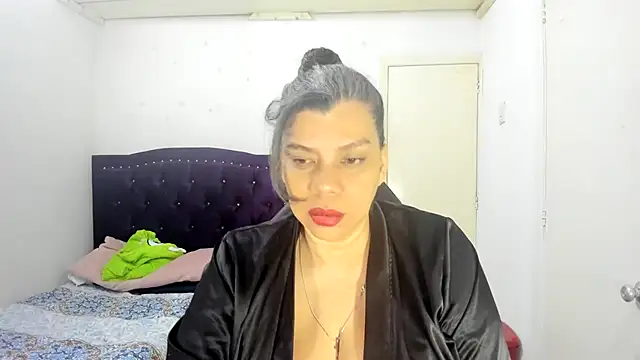 Snapshot of vikyadams chatting on September 2025 11:49:02 PM vikyadams online show from September 2025 11:49:02 PM