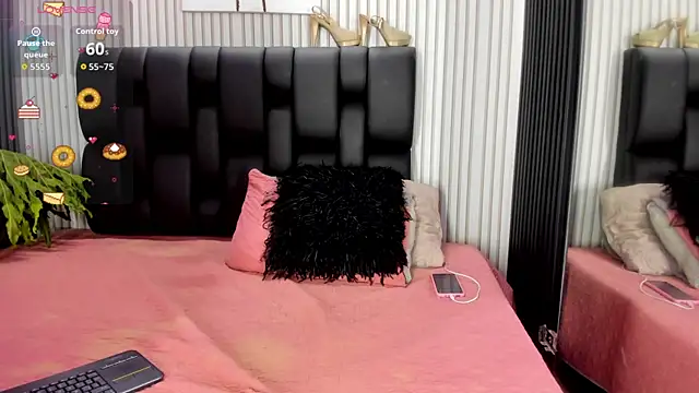 PamelaAnderson 2 online show from November 2025 04:23:02 AM