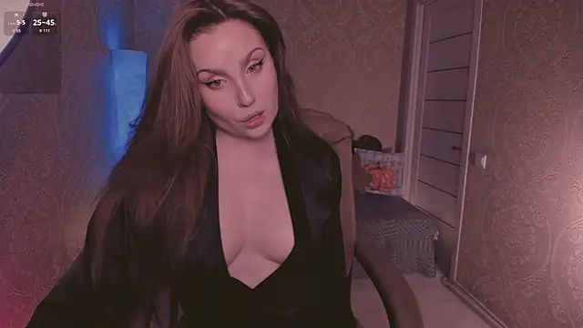 Snapshot of Eesmaaarrr chatting on October 2025 11:37:01 PM Eesmaaarrr online show from October 2025 11:37:01 PM