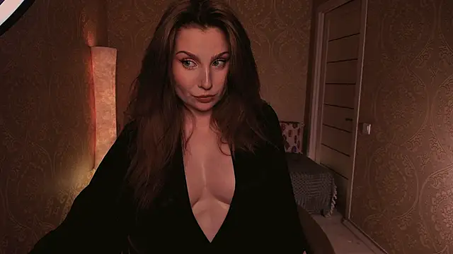 Eesmaaarrr online show from February 2026 11:37:02 PM