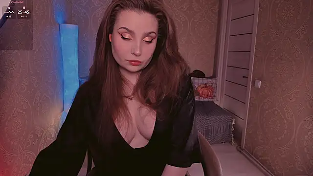 Snapshot of Eesmaaarrr chatting on October 2025 11:25:01 PM Eesmaaarrr online show from October 2025 11:25:01 PM