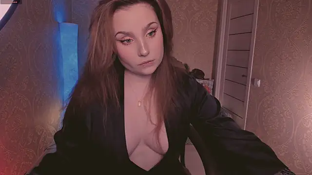 Snapshot of Eesmaaarrr chatting on October 2025 11:36:02 PM Eesmaaarrr online show from October 2025 11:36:02 PM