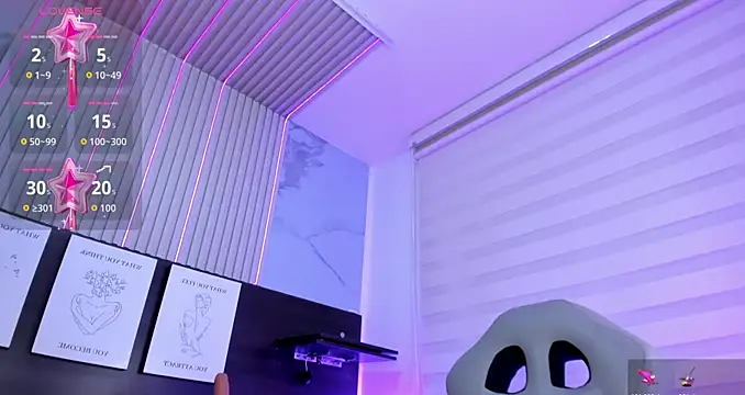 Violet spencer online show from December 2025 10:32:01 PM