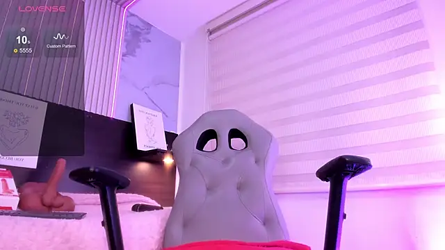 Violet spencer online show from April 2026 01:40:01 AM