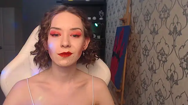 FascinatingEyess online show from May 2026 07:17:01 PM