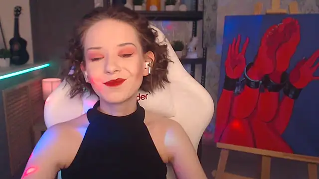 Snapshot of FascinatingEyess chatting on February 2025 03:40:01 AM FascinatingEyess online show from February 2025 03:40:01 AM