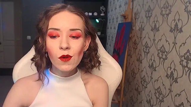 FascinatingEyess online show from May 2026 09:13:02 PM