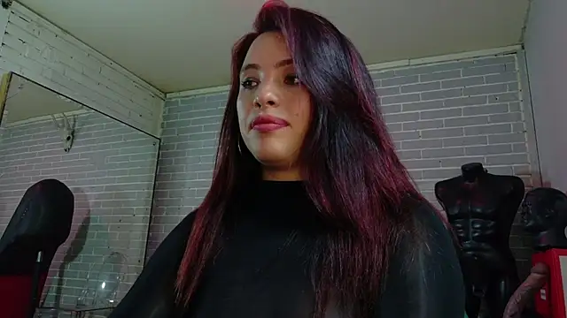 elizatexx online show from December 2025 09:23:01 PM