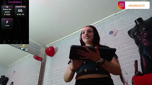 Snapshot of elizatexx chatting on June 2026 07:03:01 PM elizatexx online show from June 2026 07:03:01 PM