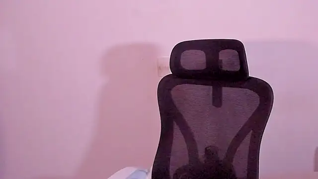 laurent nova online show from March 2026 08:26:33 AM