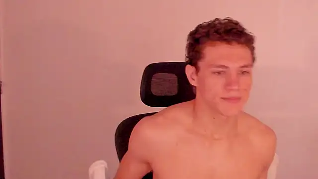 laurent nova online show from March 2026 08:57:01 PM