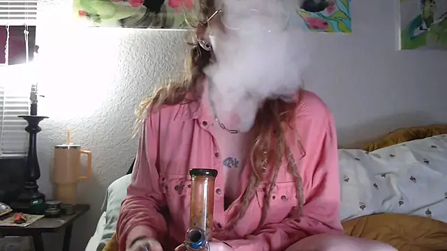 Snapshot of Babz0ntheR0x chatting on January 2025 07:41:01 AM Babz0ntheR0x online show from January 2025 07:41:01 AM