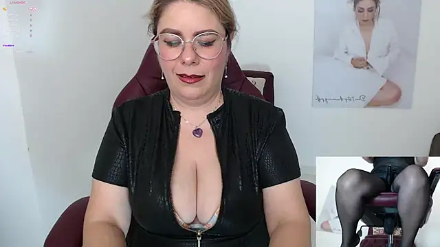 Snapshot of zehra_sanem chatting on January 2025 01:53:02 AM zehra sanem online show from January 2025 01:53:02 AM