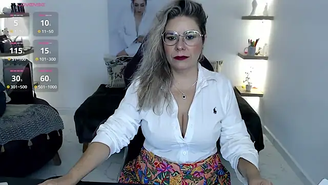 Snapshot of zehra_sanem chatting on June 2026 07:30:02 PM zehra sanem online show from June 2026 07:30:02 PM