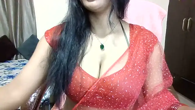 Snapshot of Queenhimanshi chatting on June 2026 04:50:01 PM Queenhimanshi online show from June 2026 04:50:01 PM