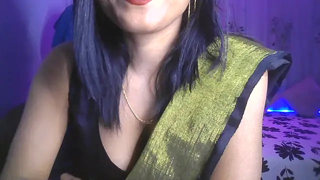 Queenhimanshi online show from February 2025 05:41:01 PM