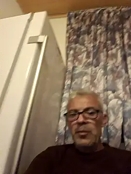 Picolo4111 online show from October 2025 10:09:01 PM