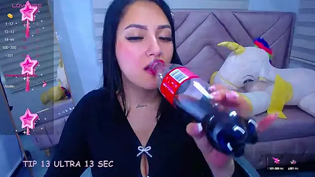 Dakotha v  online show from February 2025 09:40:01 AM