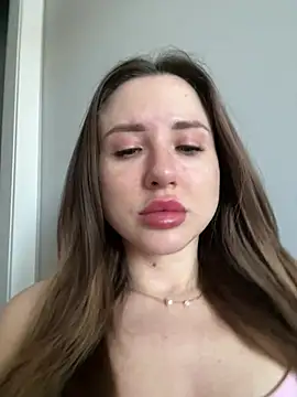 Jullia Carter online show from June 2026 11:32:02 AM