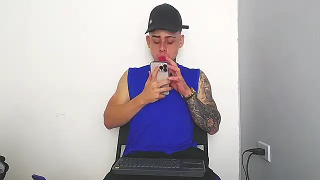 nino rousse online show from September 2025 04:22:01 AM