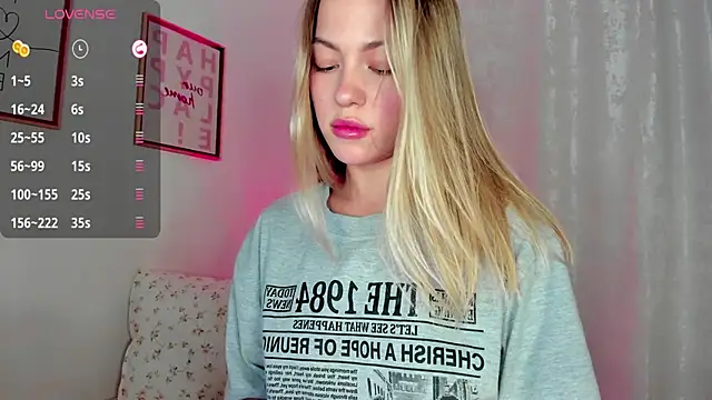 damn cutie online show from March 2025 08:09:02 PM